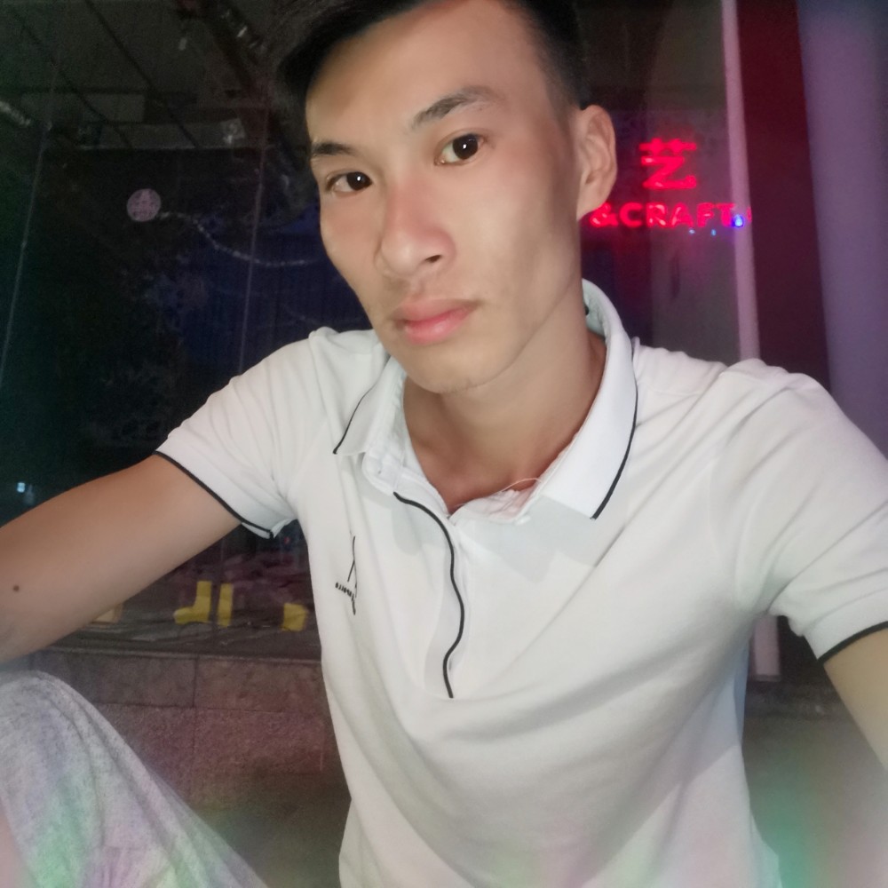 星雨演变爱笑的照片