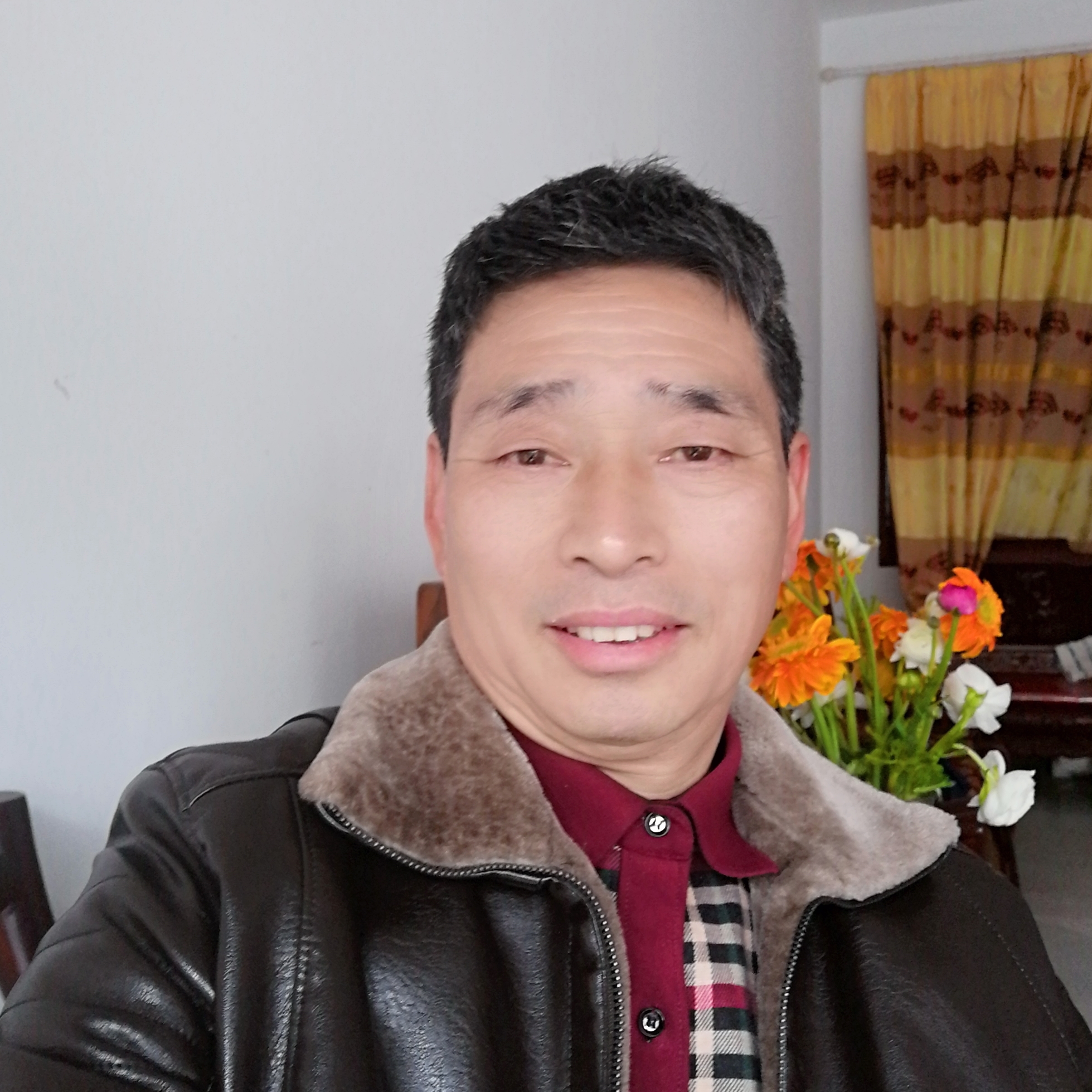 萝莉多么谦让的照片