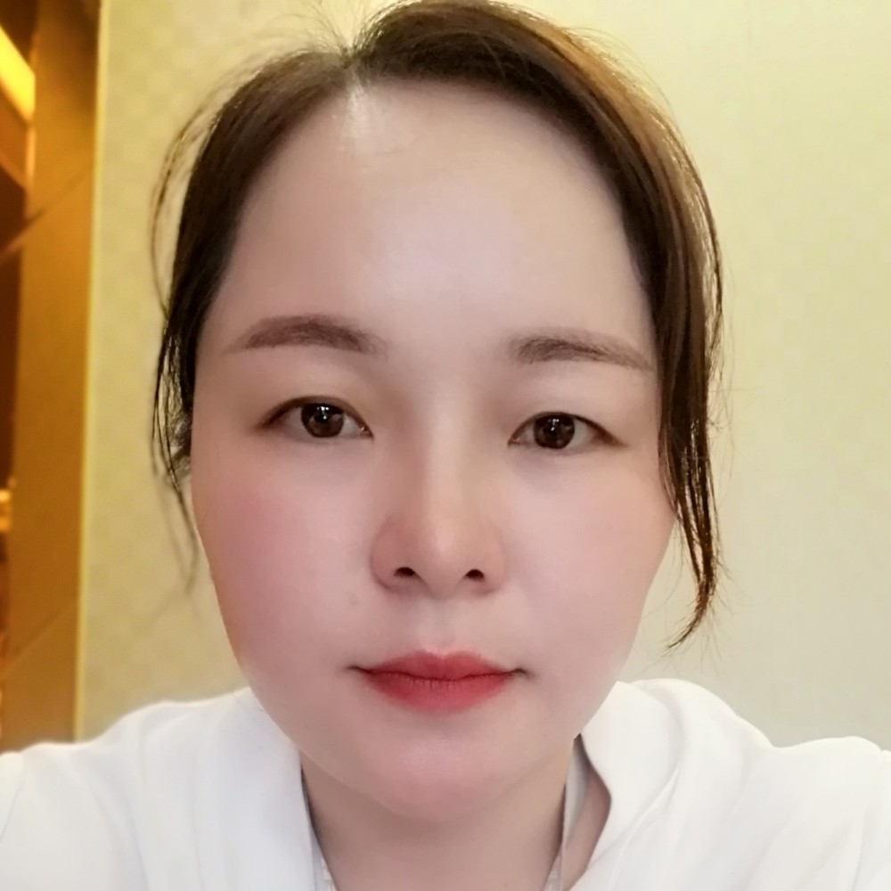 爱笑等待红尘的照片