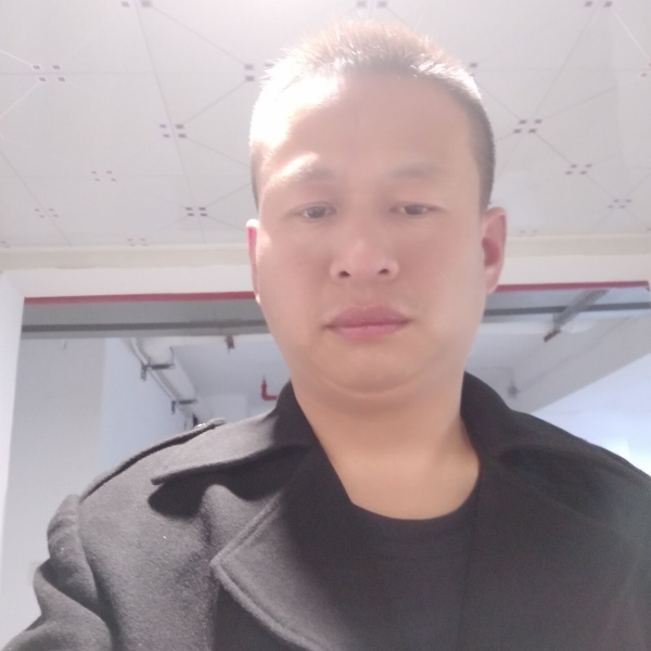 黄沿的照片