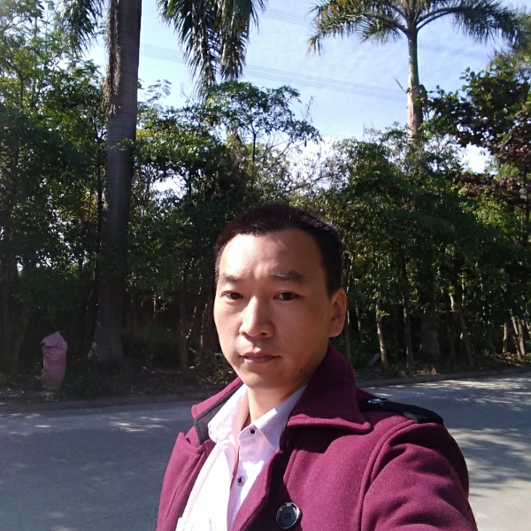 尊云凝眸激情的照片
