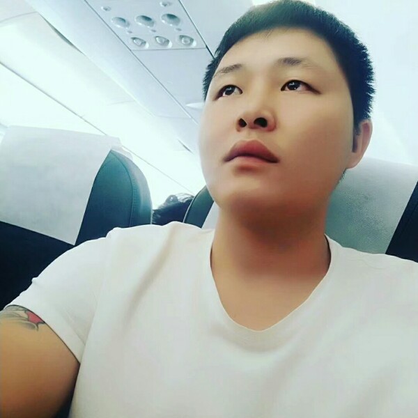 项河明的照片