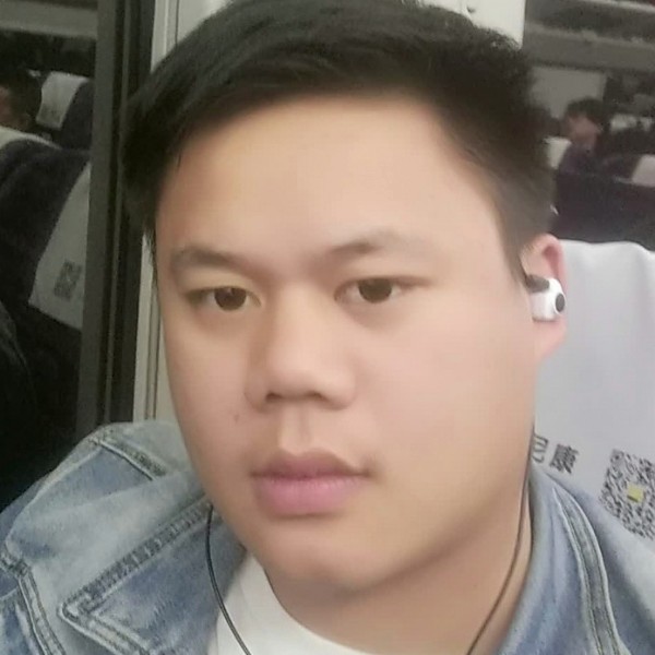 身影热情的照片