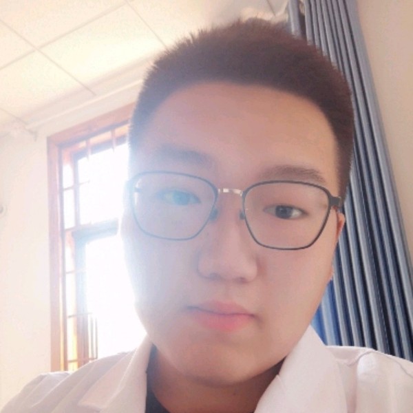 枫叶无声丿的照片