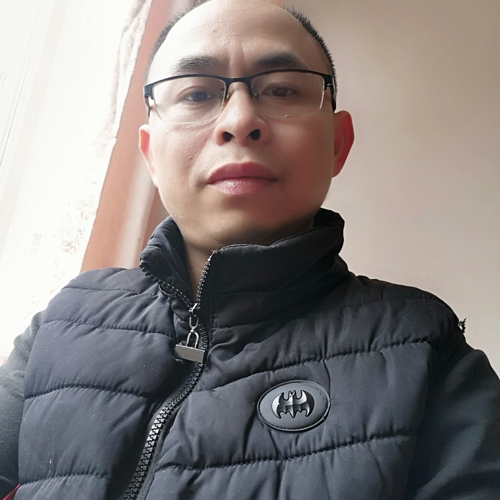 率性的钢笔的照片