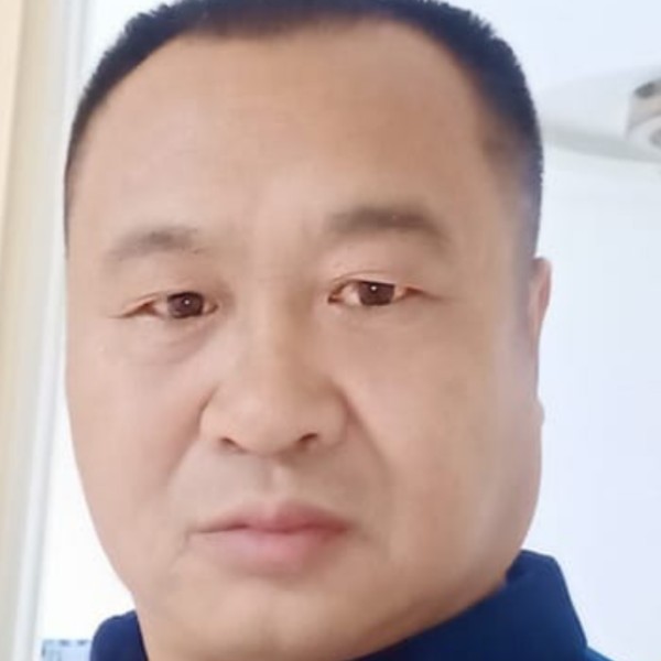 孤独游客的照片