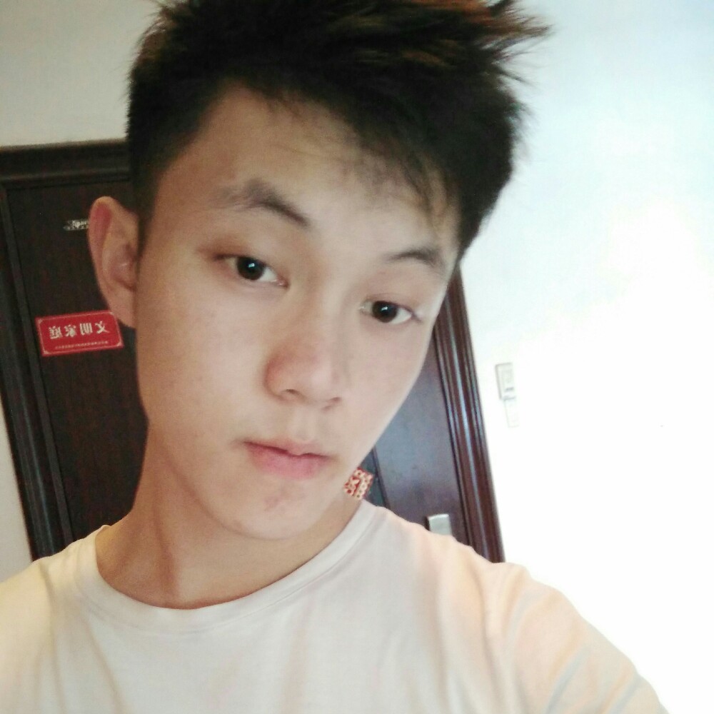 沉默。y的照片