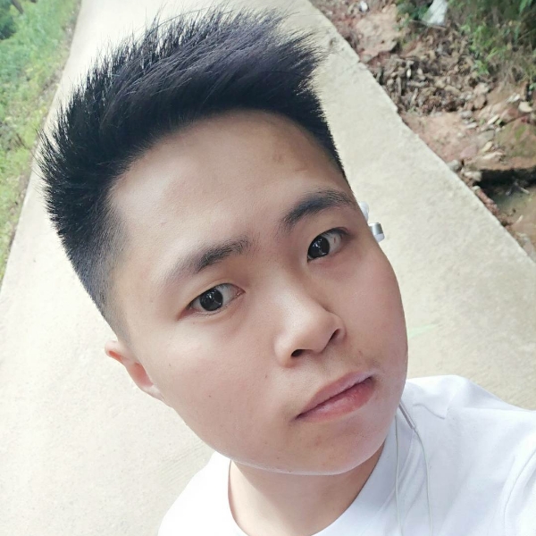 浅唱无可取代的的照片