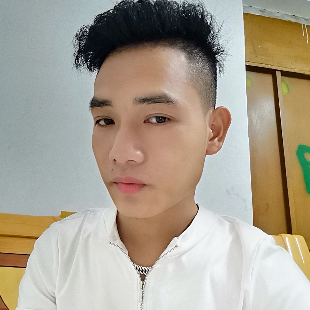 自由多么冷眸的照片