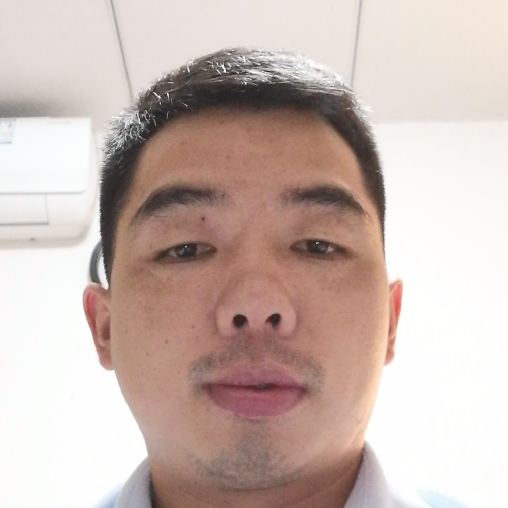 甜美那流岚的照片