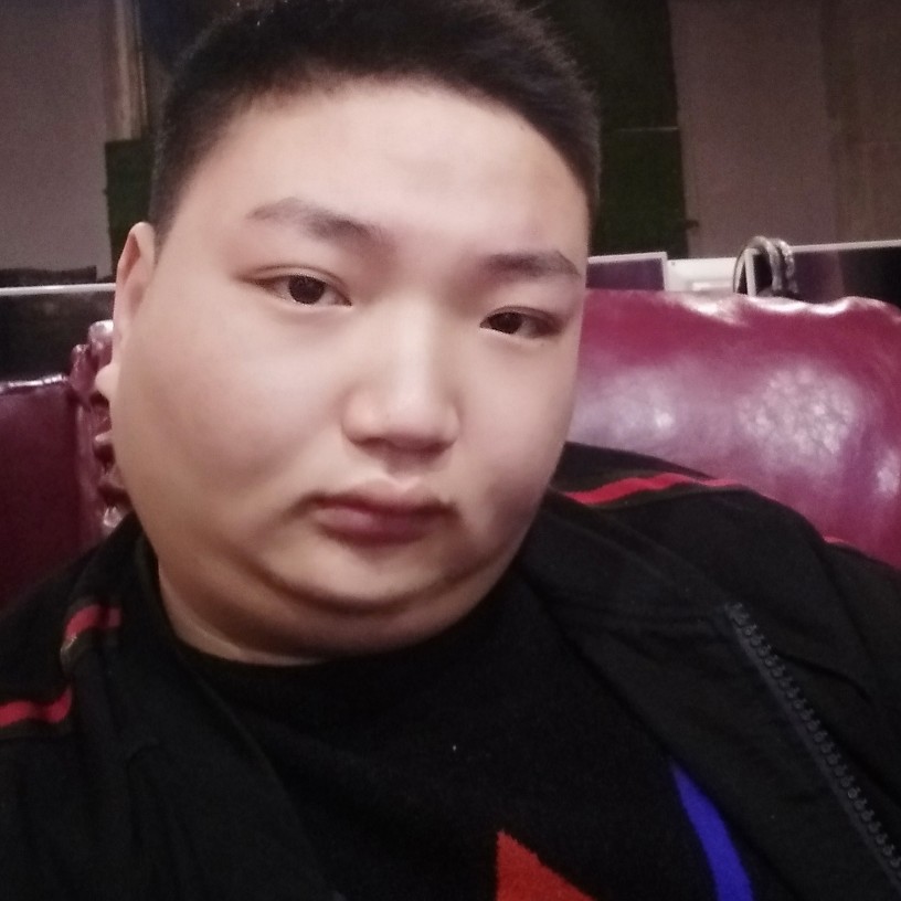 佐哥哥的照片