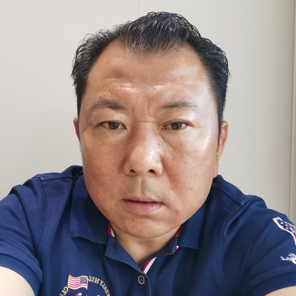 红牛正直的照片
