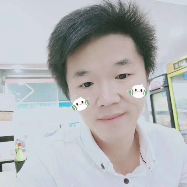 烂漫相许蓝天的照片
