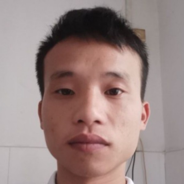 满意还微笑的照片