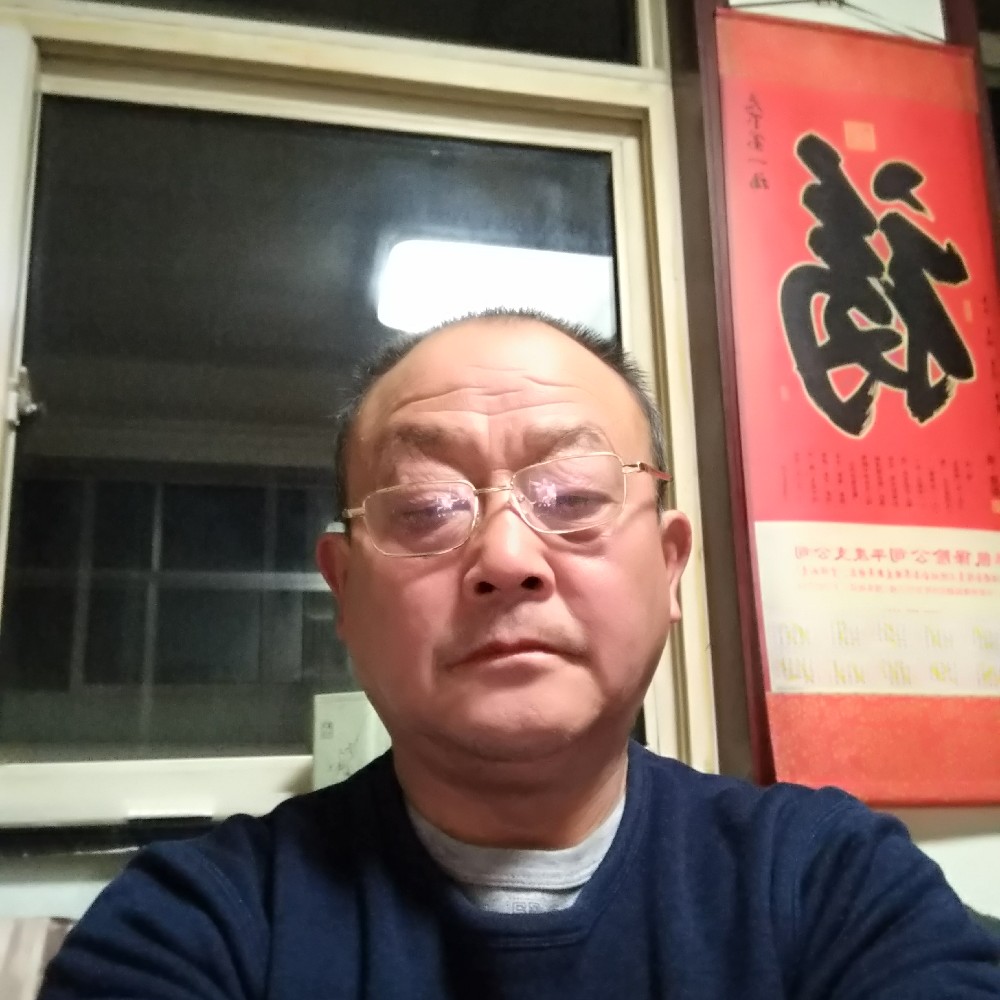 卧虎盘龙的照片