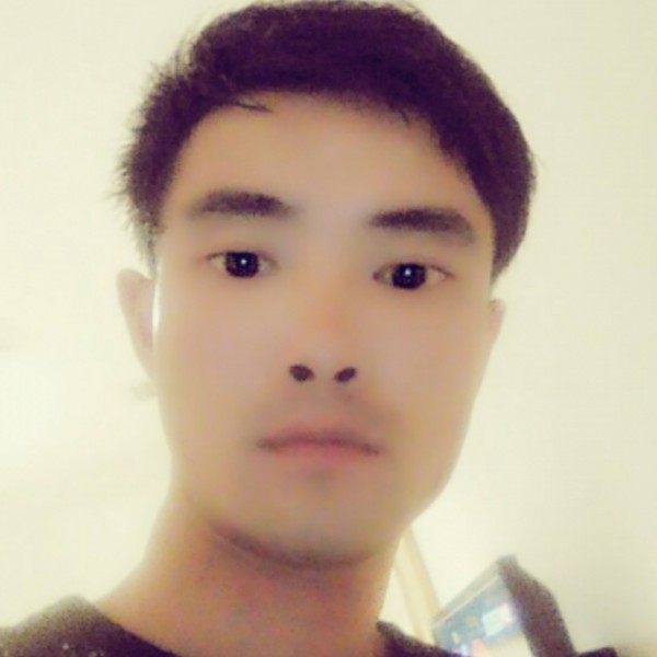 云朵漫步负责人的照片