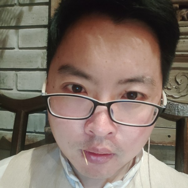 呆萌凝眸火的照片