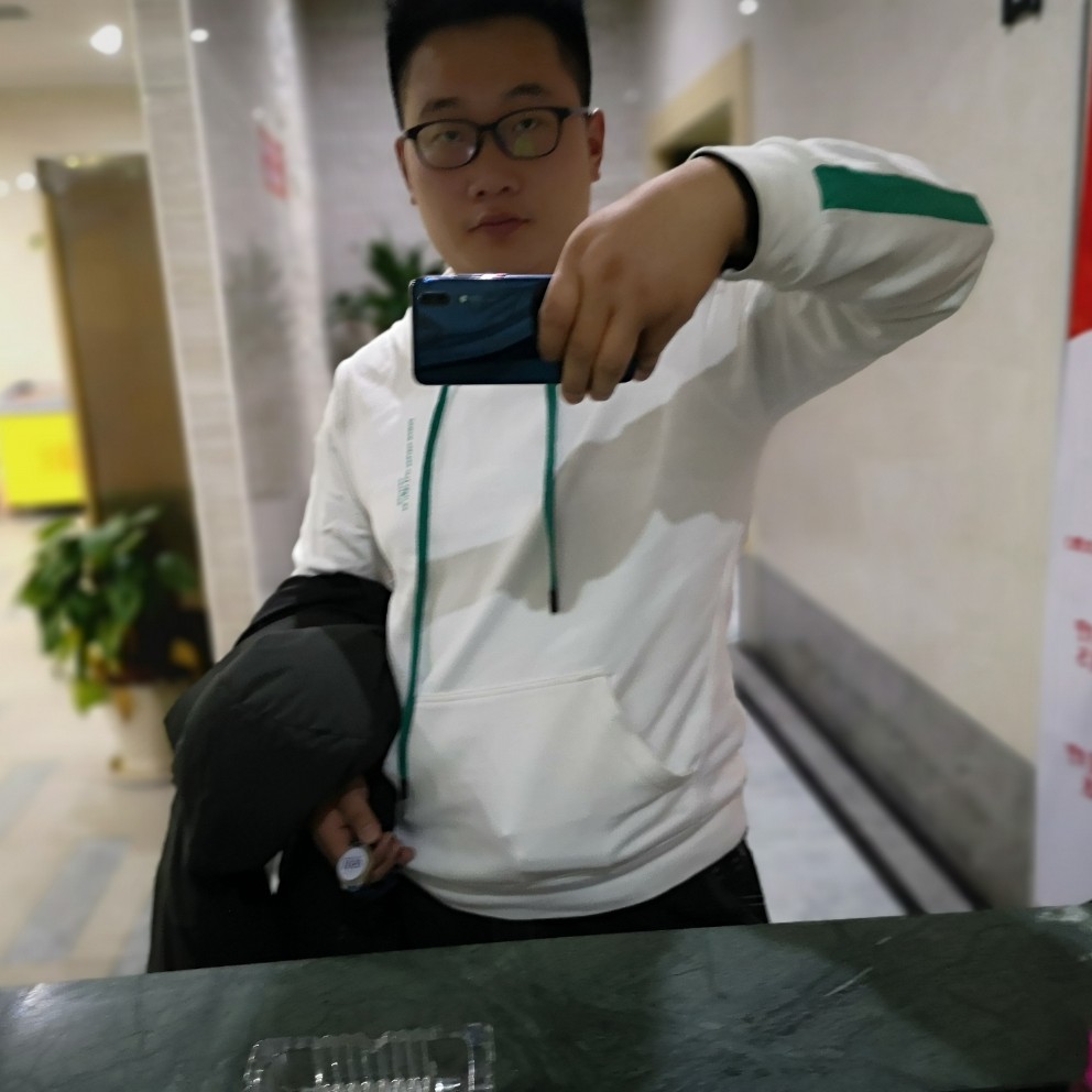 高兴倾心盼望的照片