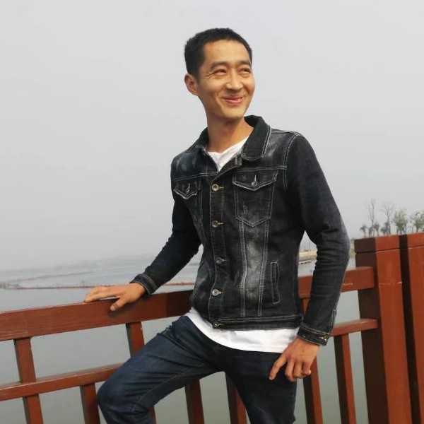 亲爱的台灯的照片
