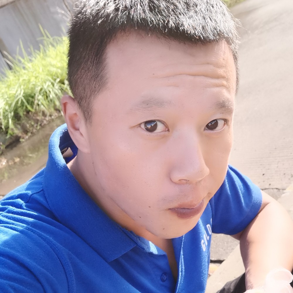 任性回首机器猫的照片
