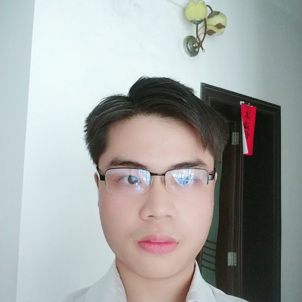 马国安的照片