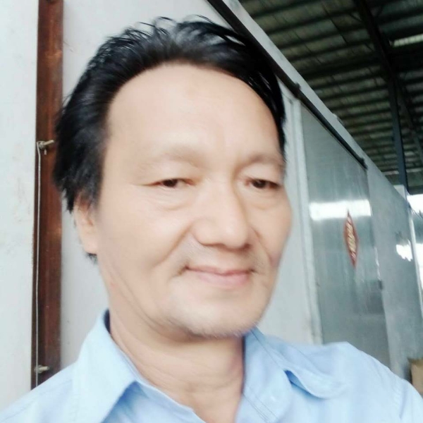 女一木的照片