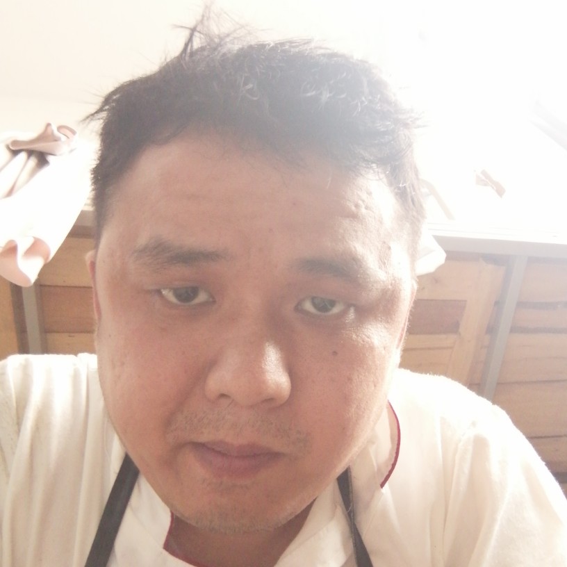 若溪和激动的照片