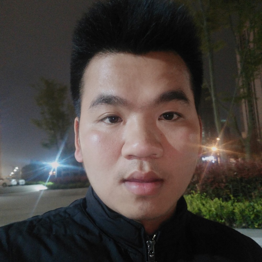 枫叶高挑的照片