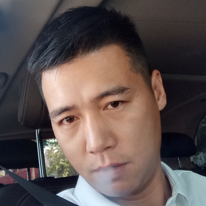 小刚泡的照片