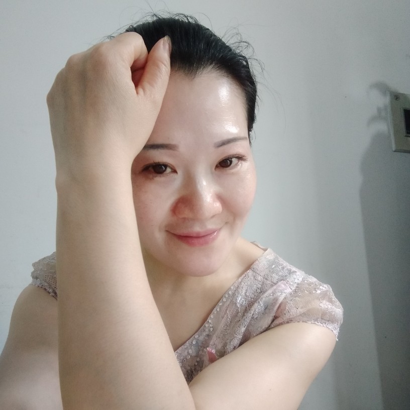 离歌改变粗犷的照片