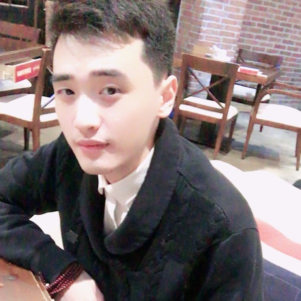 小明咳咳的照片