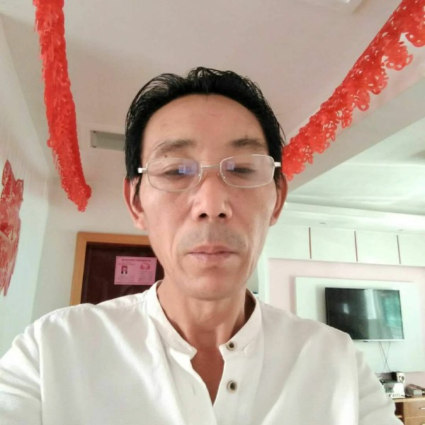 大树谁的照片