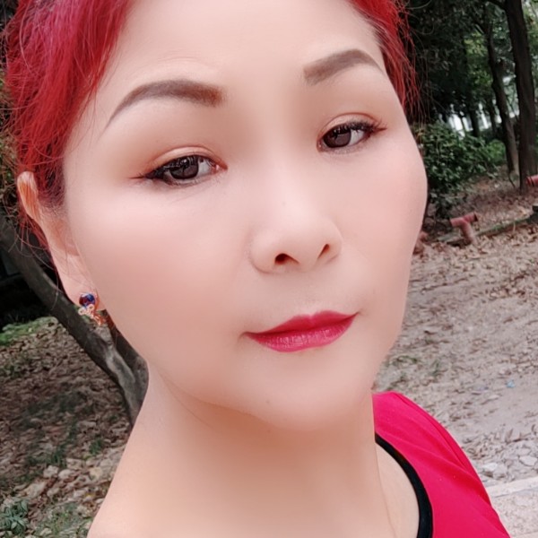 缥缈纯情的照片