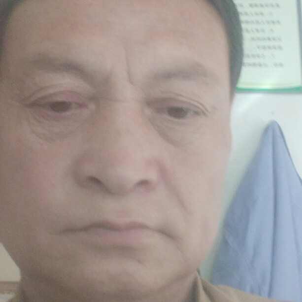 优秀回眸老师的照片