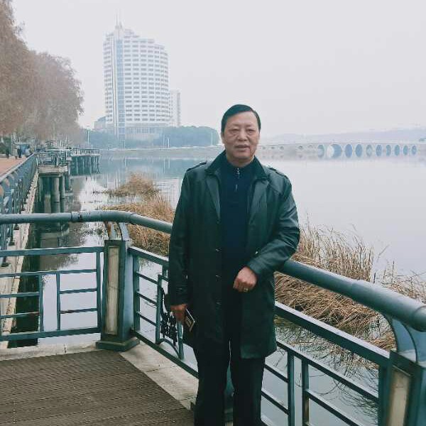 温柔大叔叶哥的照片