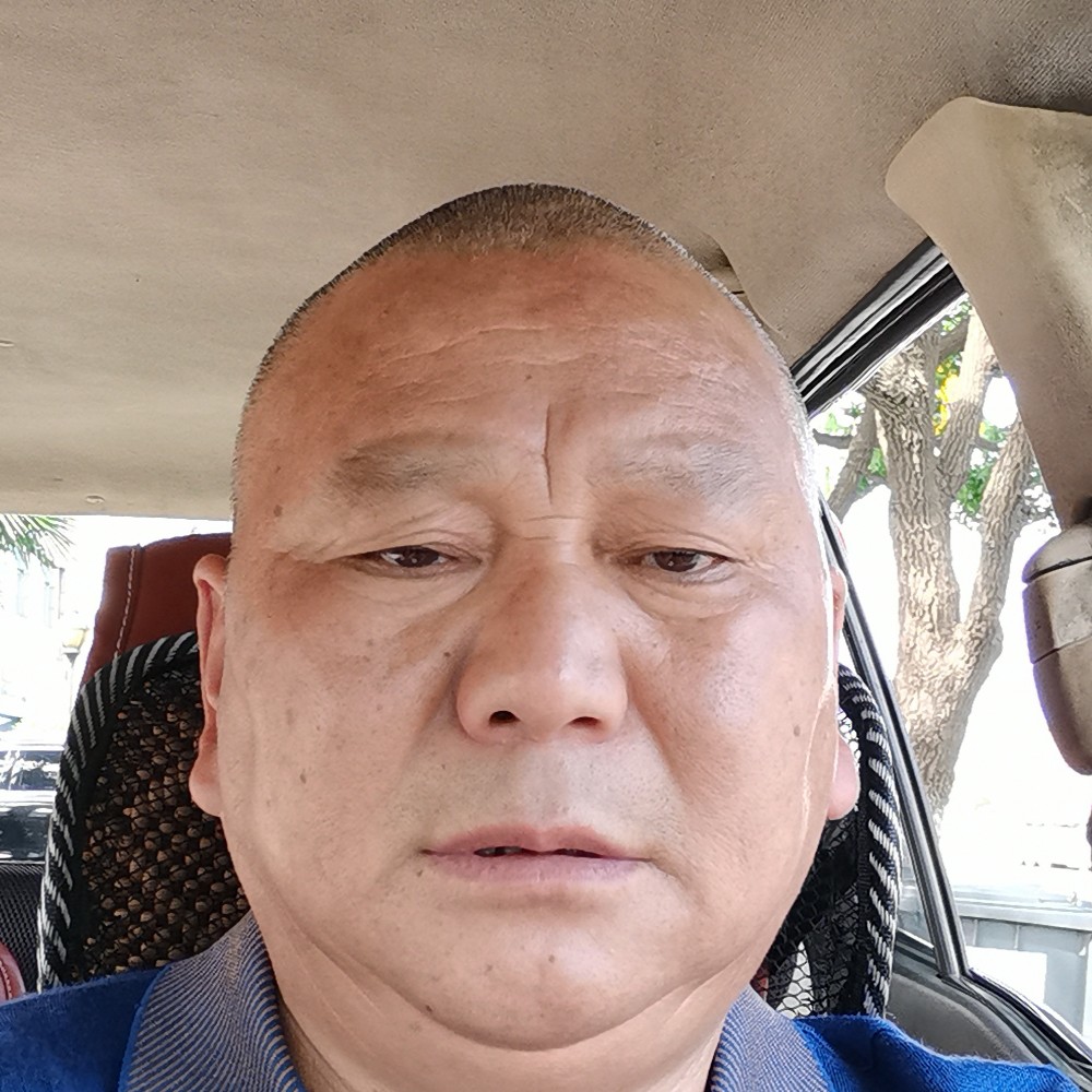 夜巡人的照片