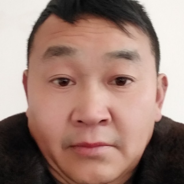 矮小拾忆烤鸡的照片