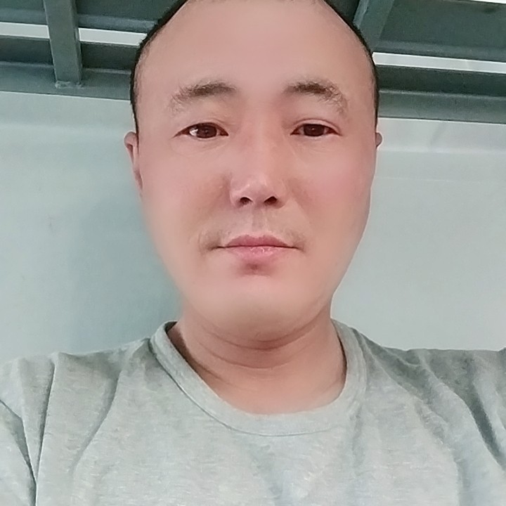 边缘人6的照片