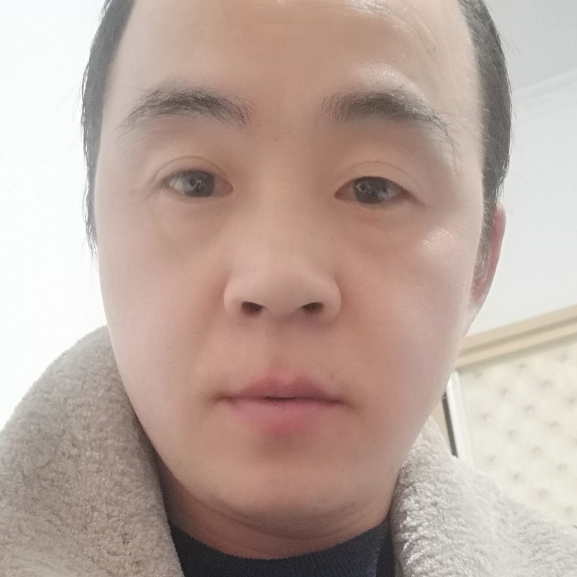 毛让平的照片