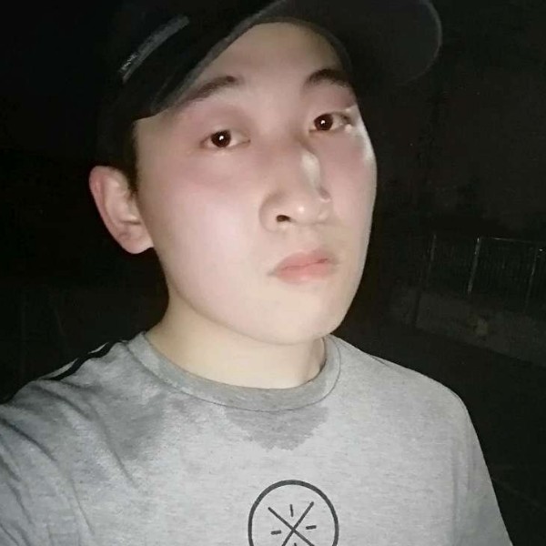 鄫雨田的照片