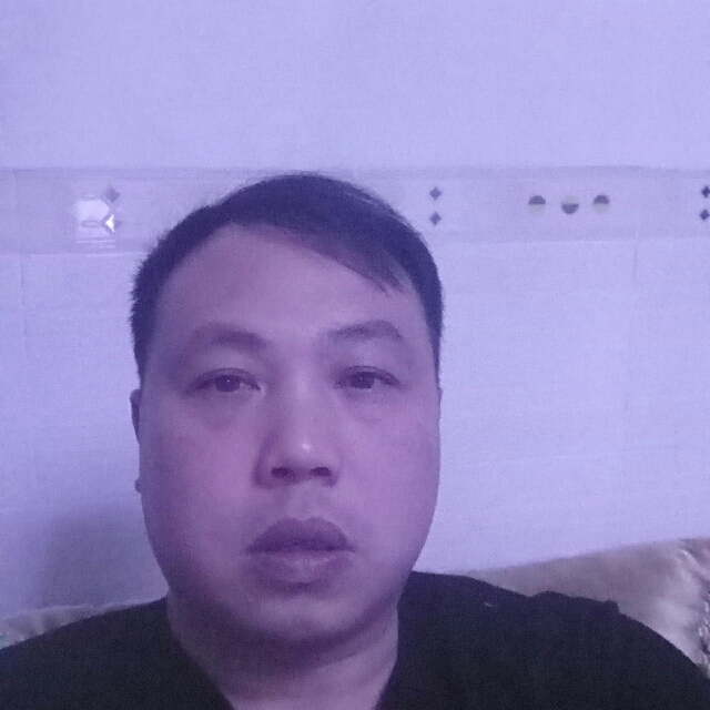 平安快乐。的照片