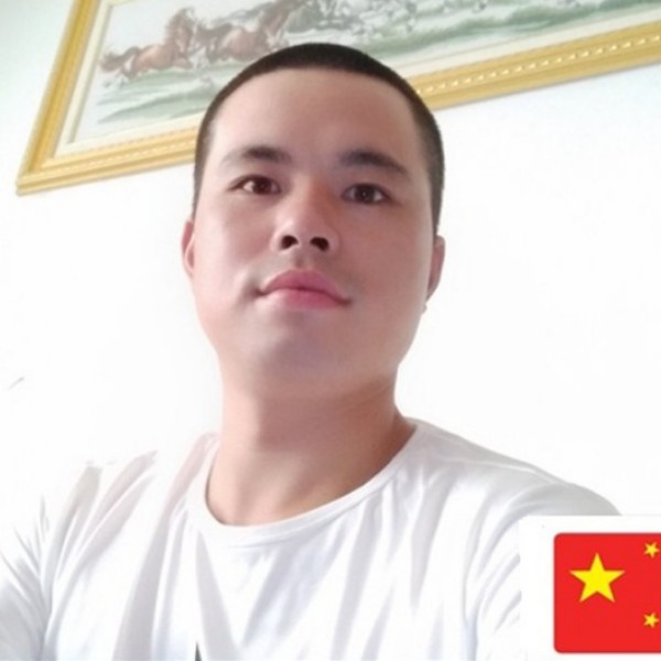 陌初夏的照片