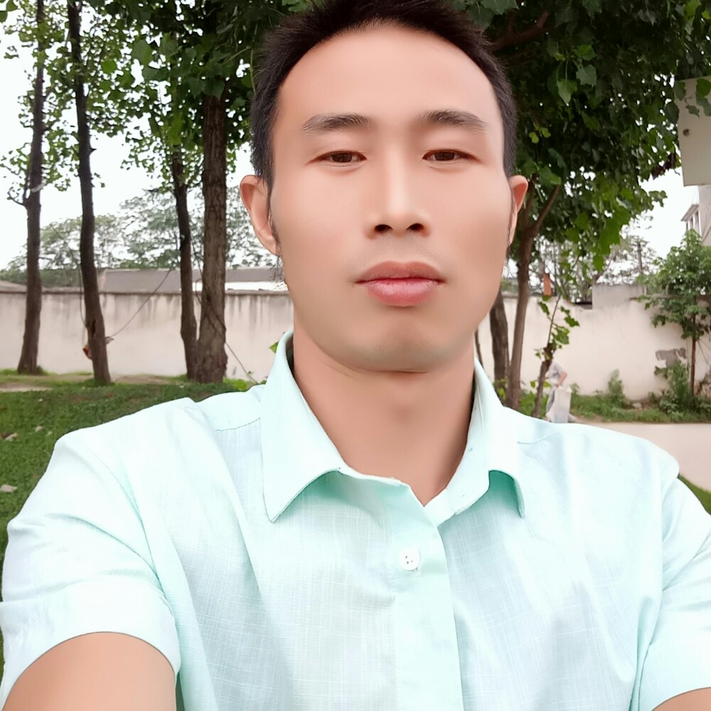 冯国洪的照片
