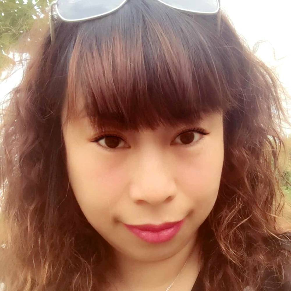 李华兰的照片