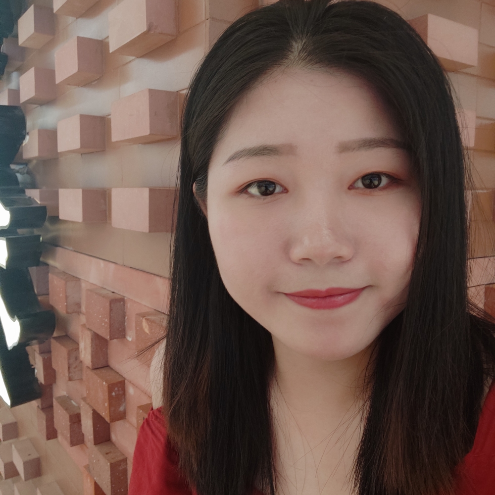 小懒猪方愉快的照片