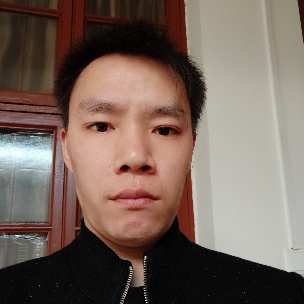 刘野人的照片