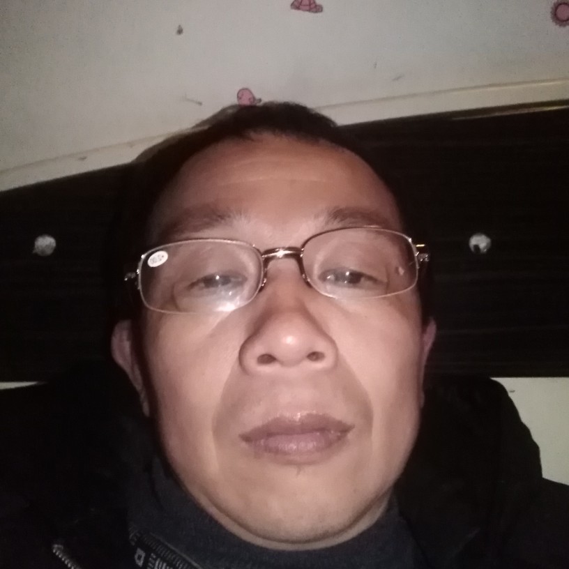 无心蹙眉矜柔的照片