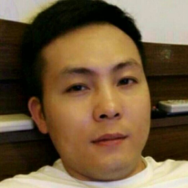 微笑就甜甜的照片