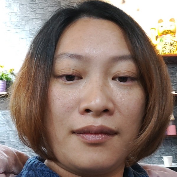 艳冠群芳的照片