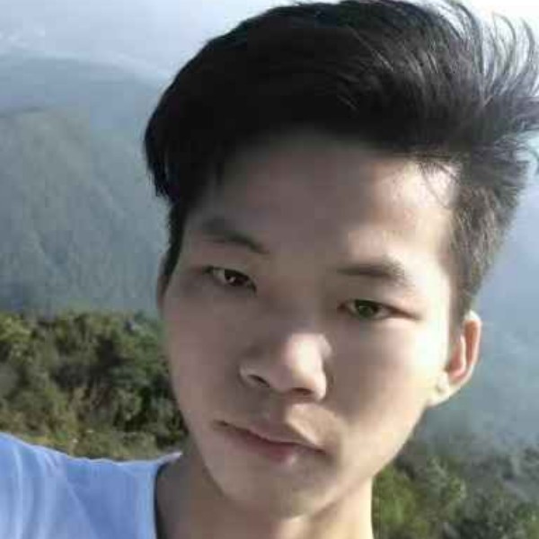 呆萌宅男的照片